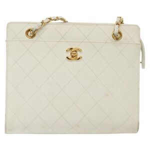 Chanel Cc Shoulder Bag Quilted Caviar White Leather Bag